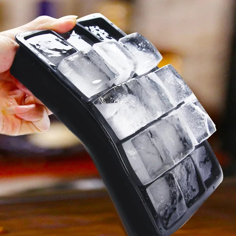 Forma de Gelo em Silicone com Cubos Grandes