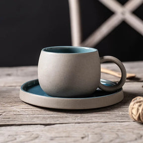 Conjunto Caneca e Pires de Cerâmica